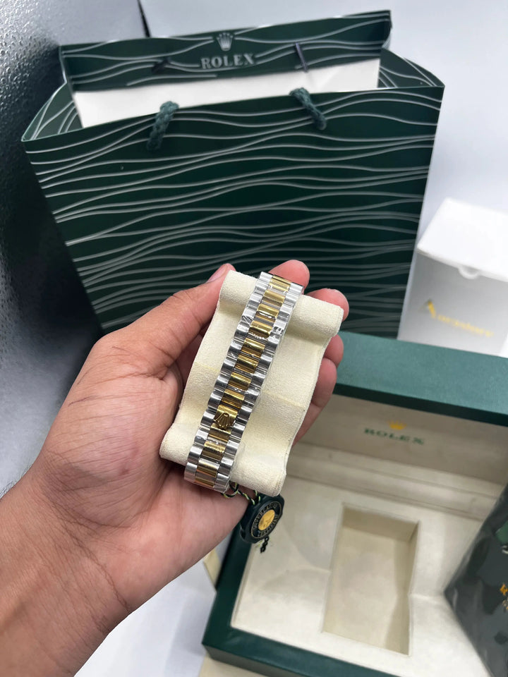 RLX Red Two-Tone AL Jannat Gift Center